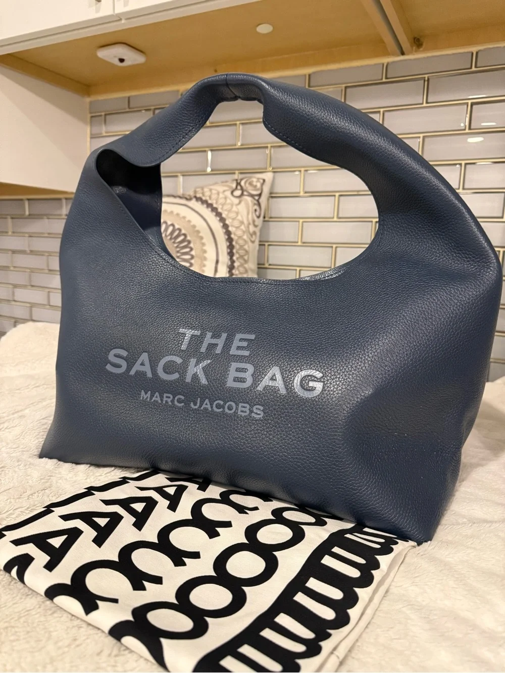 Marc Jacobs The Sack Bag in Blue Sea (Navy)